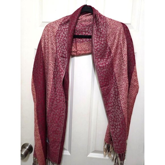 Pashmina Red & Pink Leopard Print 100% Pashmina Scarf Fringe Size72x26 - Picture 2 of 5